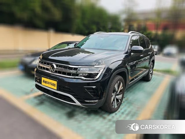 Volkswagen Tourang 2024 Черный из Китая