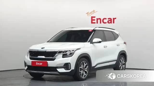 Kia Seltos 2021 Белый из Кореи