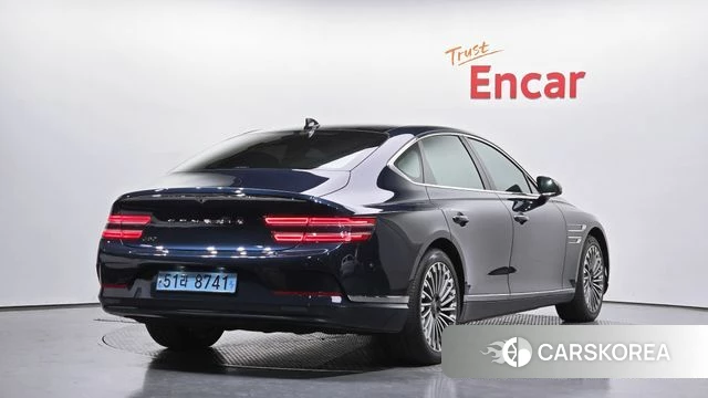 Genesis Electrified G80 (RG3) 2021 Синий из Кореи
