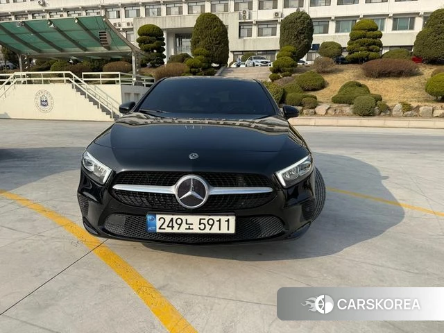 Mercedes-Benz A-Class W177 2021 Черный из Кореи