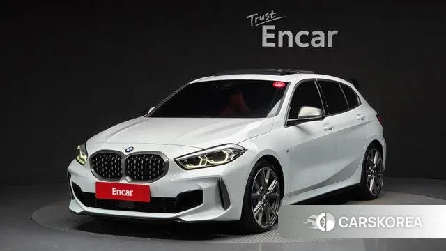 BMW 1 Series (F40) 2022 Белый из Кореи