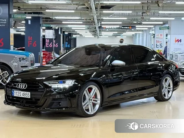Audi S8 (D5) 2021 Черный из Кореи
