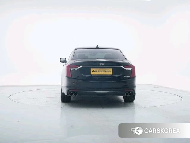 Cadillac CT6 2021 Черный из Китая