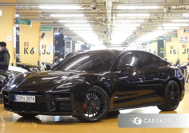 Porsche Panamera (972) 2025 Черный из Кореи