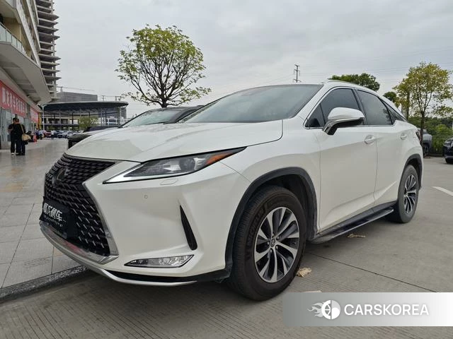 Lexus RX 2022 Белый из Китая