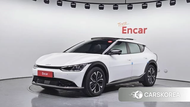 Kia EV6 2023 Белый из Кореи