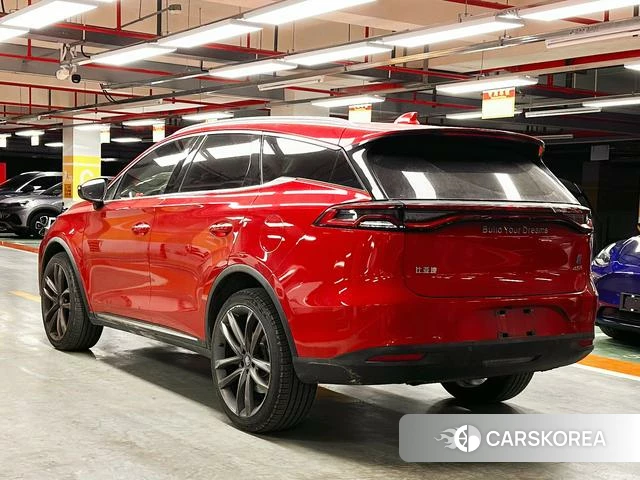 BYD Tang DM 2018 Красный из Китая