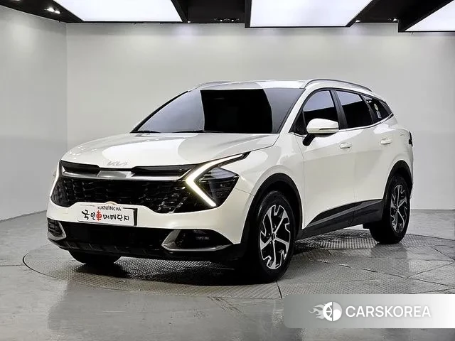 Kia Sportage 5th Generation Hybrid 2021 Белый из Кореи