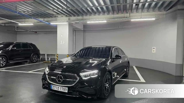 Mercedes-Benz E-Class W214 2026 Черный из Кореи