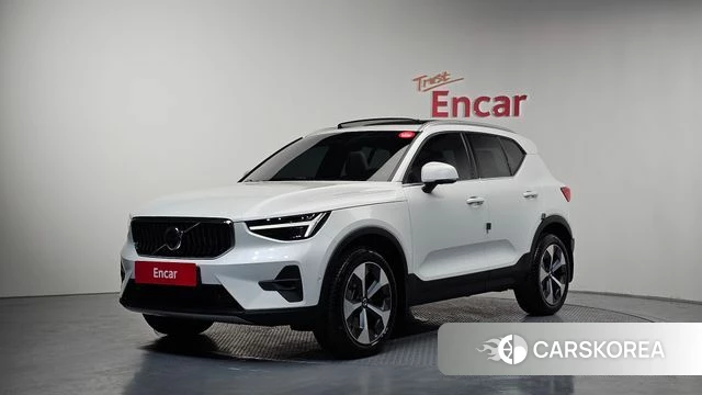 Volvo XC40 2024 Белый из Кореи