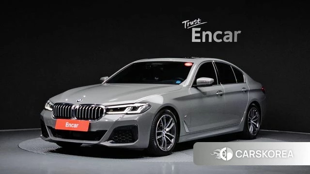 BMW 5 Series (G30) 2020 Серебристо-серый из Кореи