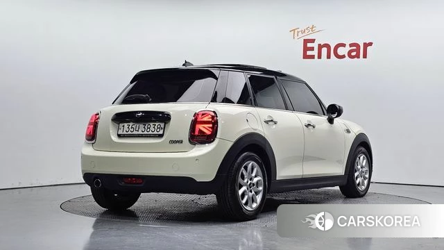 Mini Cooper 2020 Жемчужный цвет из Кореи