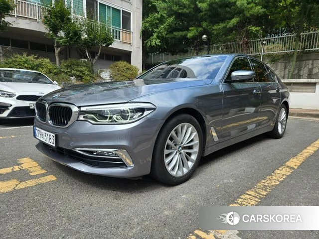 BMW 5 Series (G30) 2018 Серый из Кореи