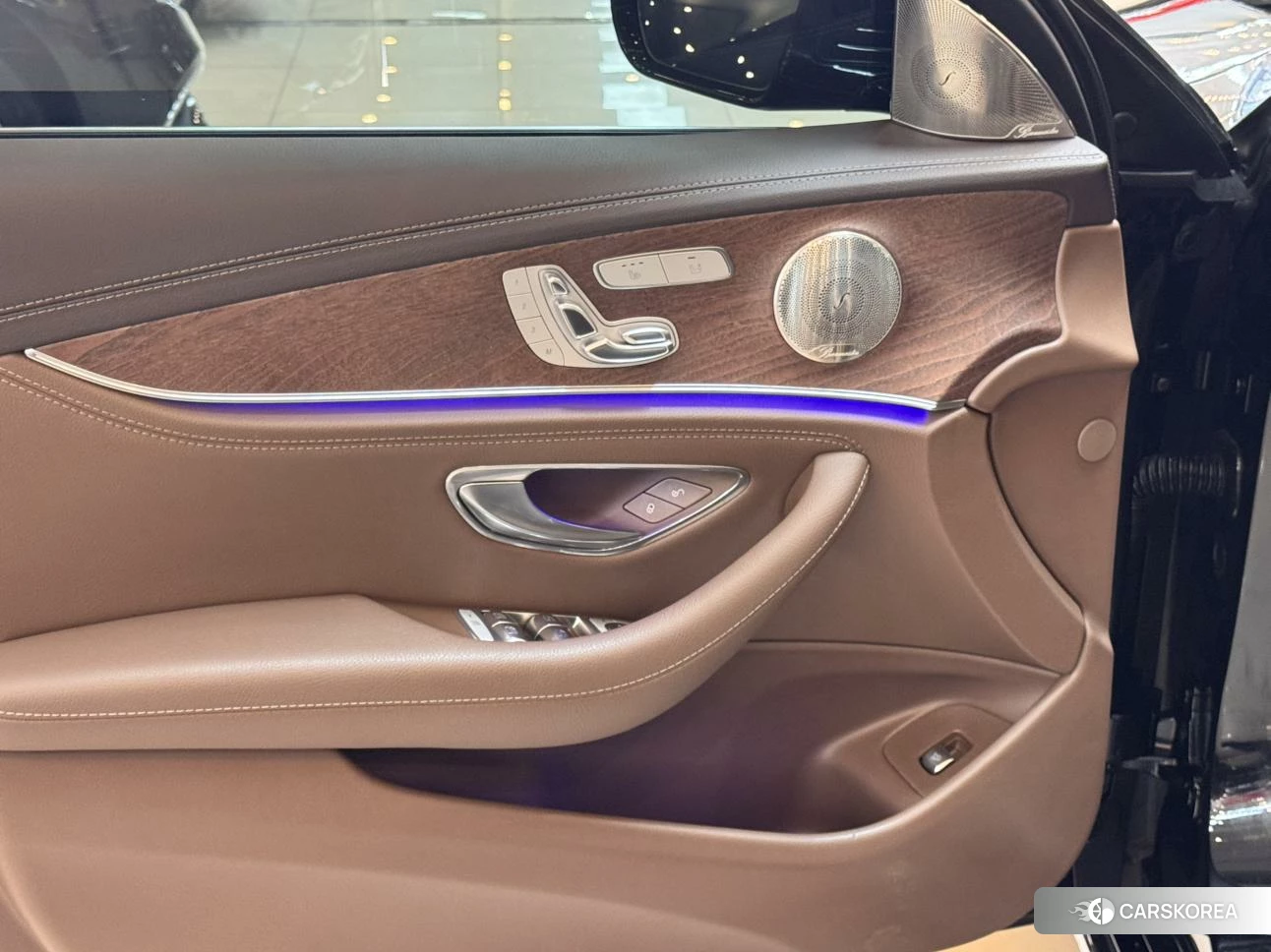 Mercedes-Benz E-class 2021 Черный из Китая