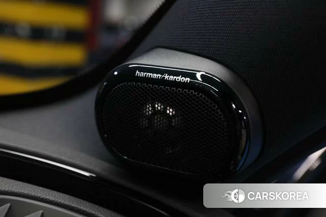 MINI CLUBMAN 2021 Черный из Китая
