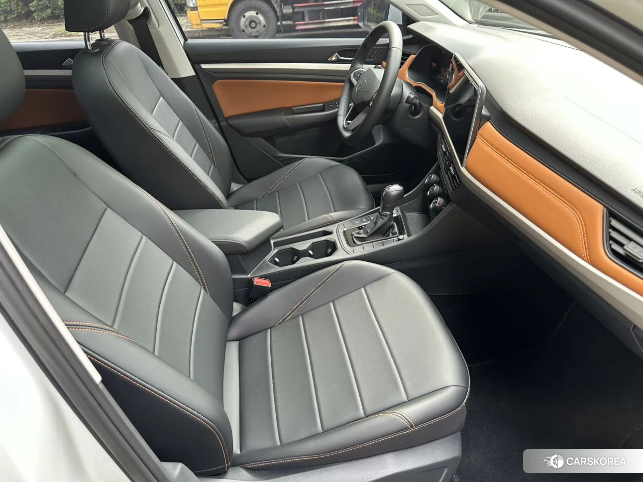 Volkswagen Bora 2024 Белый из Китая