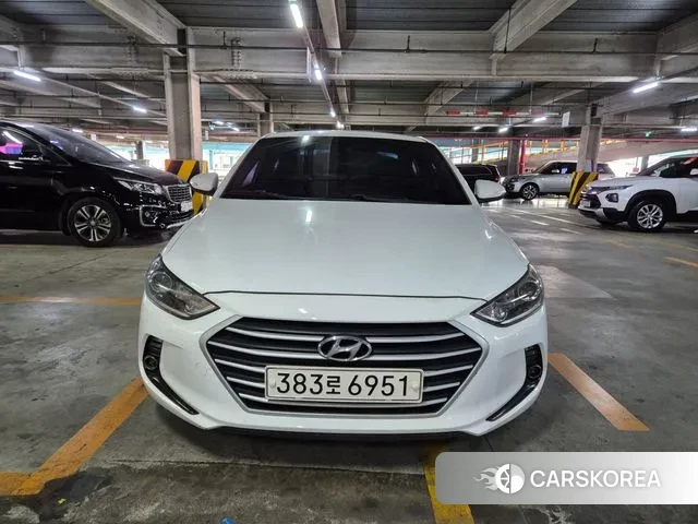 Hyundai Avante AD 2018 Белый из Кореи