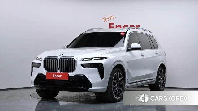 BMW X7 (G07) 2023 Белый из Кореи