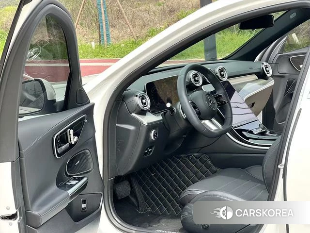 Mercedes-Benz Class C 2024 Белый из Китая