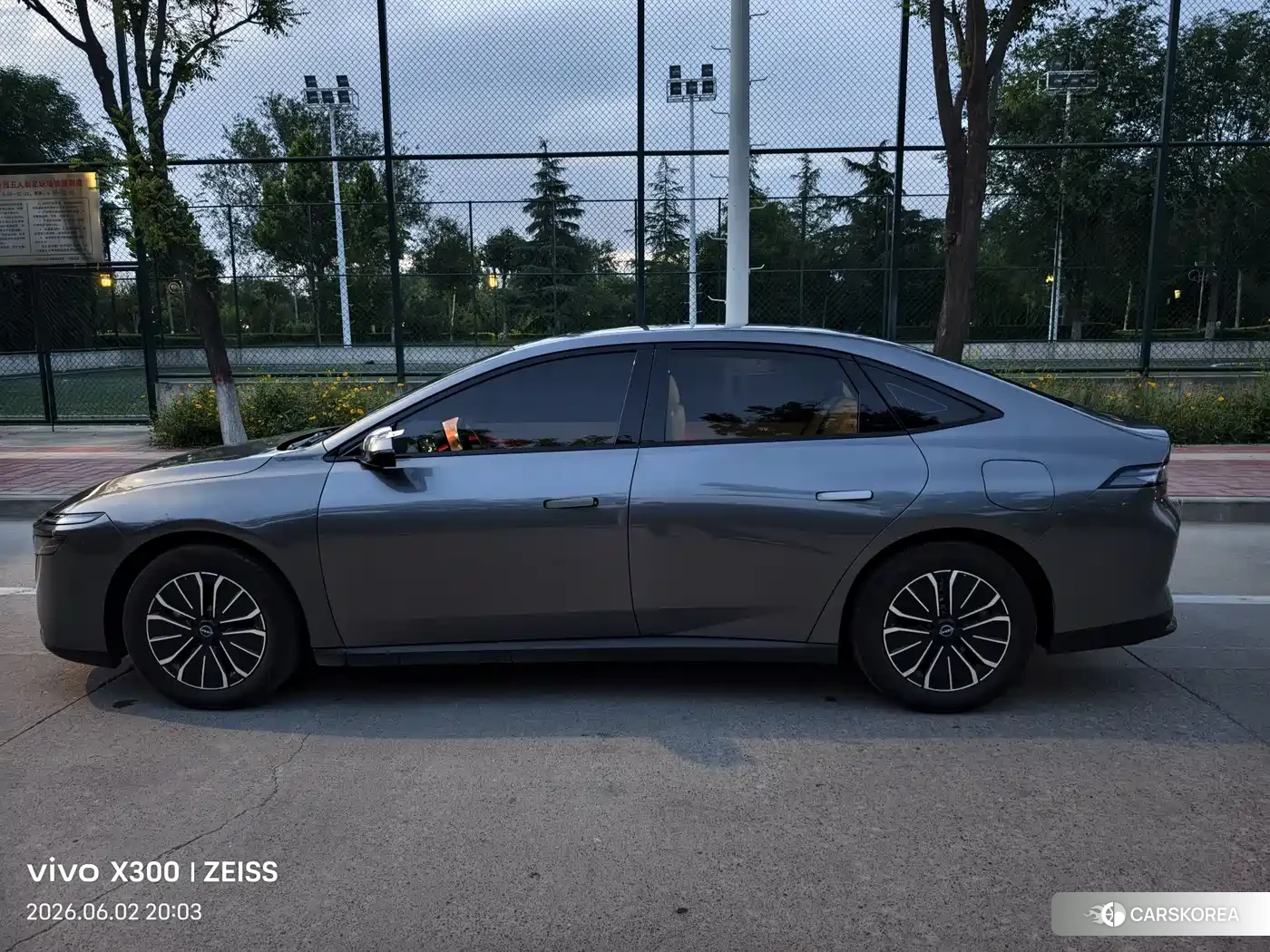 Nissan N6 2026 Silver/gray из Китая
