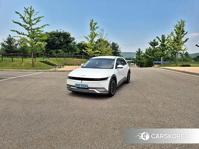 Hyundai Ionic 5 2022 Белый из Кореи
