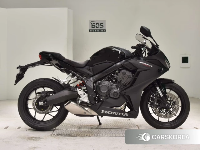 Проданный Honda CBR650R 2024 из Японии