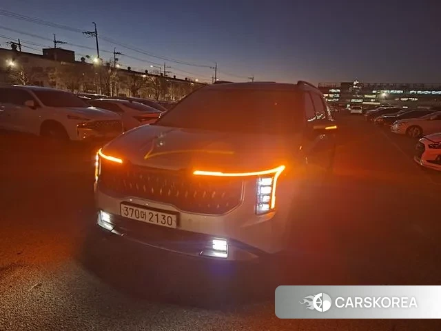 Kia The New Carnival 4th Generation 2023 Серебряный из Кореи