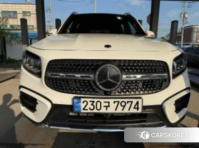 Mercedes-Benz GLB-Class X247 2024 Белый из Кореи
