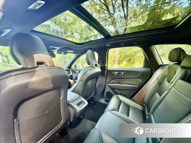 Volvo XC60 2020 Белый из Китая