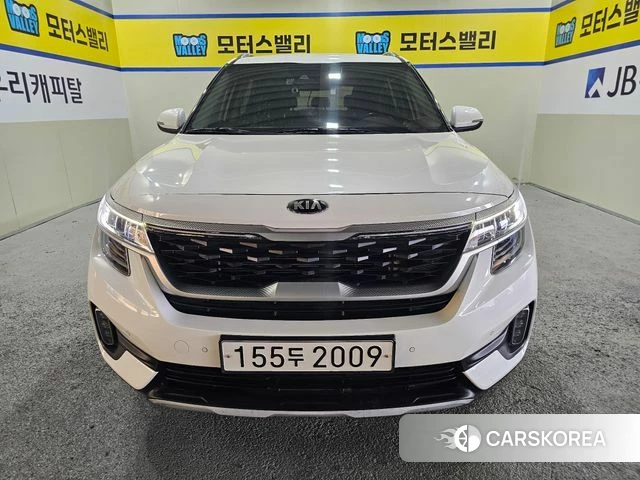 Kia Seltos 2020 Белый из Кореи