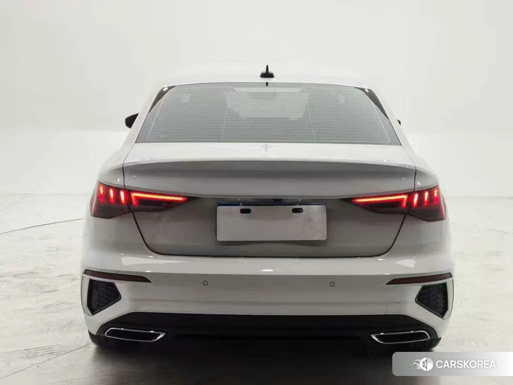 Audi A3 2021 Белый из Китая