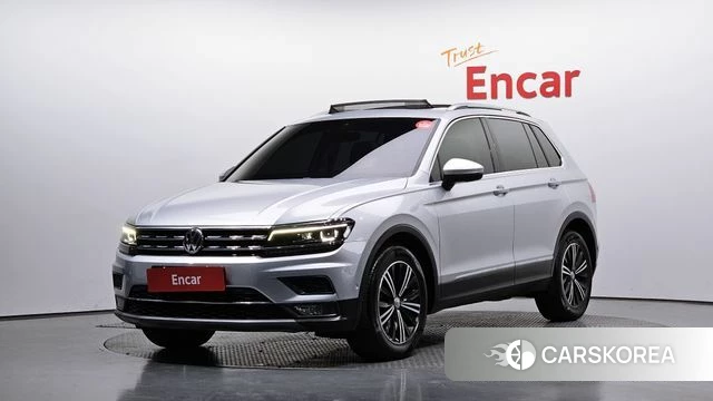 Volkswagen Tiguan second Generation 2020 Серебряный из Кореи