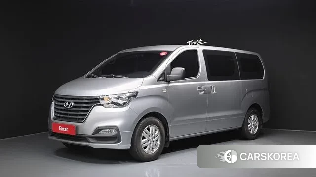 Hyundai The New Grand Starex 2019 Серебристо-серый из Кореи