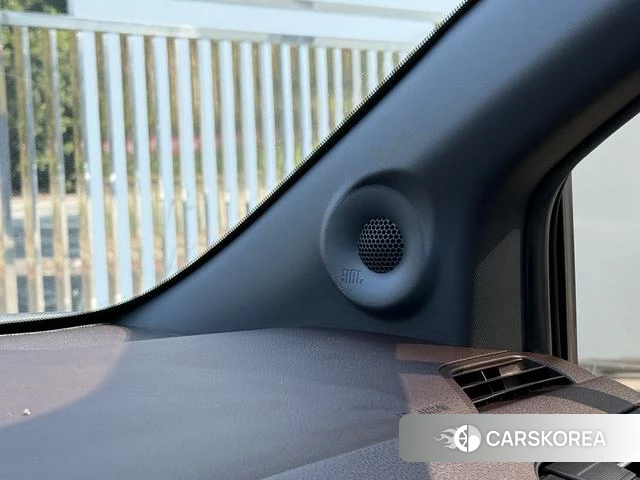 Toyota Saina 2023 Черный из Китая
