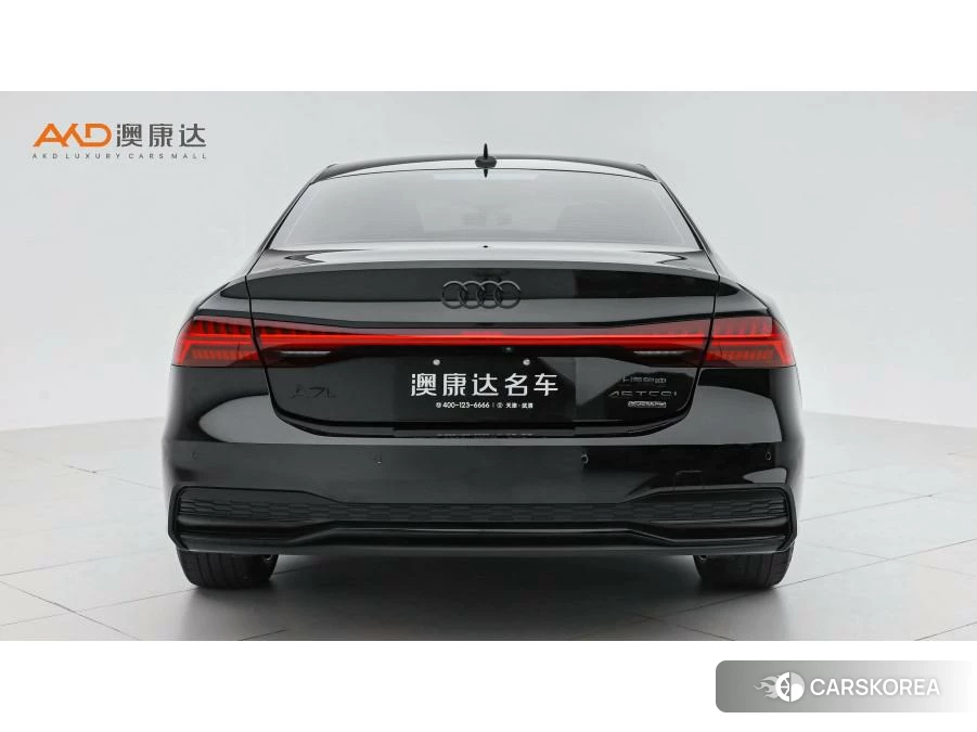 Audi A7L 2024 Черный из Китая