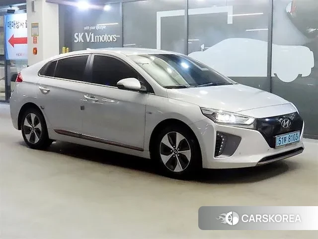 Hyundai Ionic Electric 2018 Серебряный из Кореи