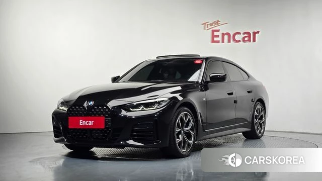 BMW 4 Series (G22) 2024 Черный из Кореи