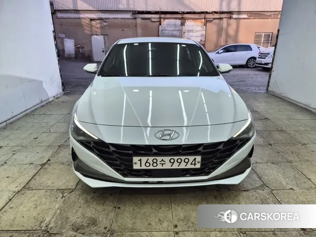 Hyundai Avante (CN7) 2021 Белый из Кореи