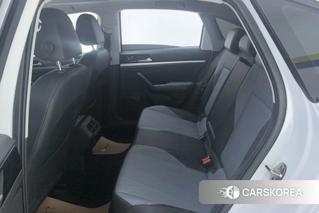 Volkswagen Lavida 2024 Белый из Китая