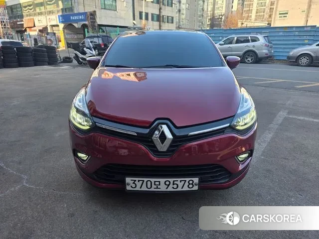 Renault Korea (Samsung) Clio 2018 Красный из Кореи