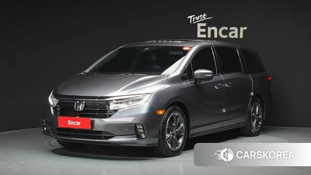 Honda Odyssey 2023 Серый из Кореи