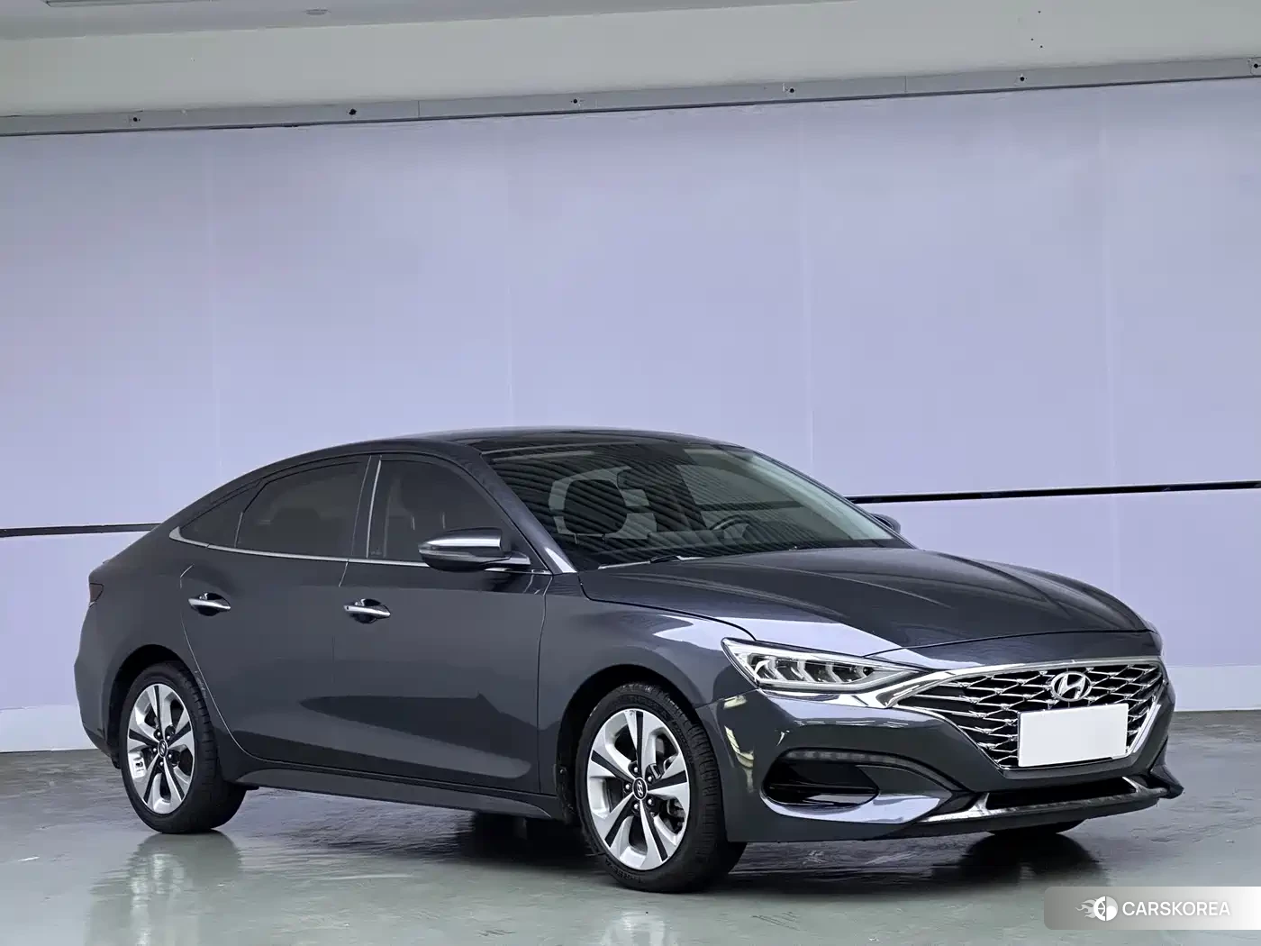 Hyundai Lafesta 2019 Черный из Китая