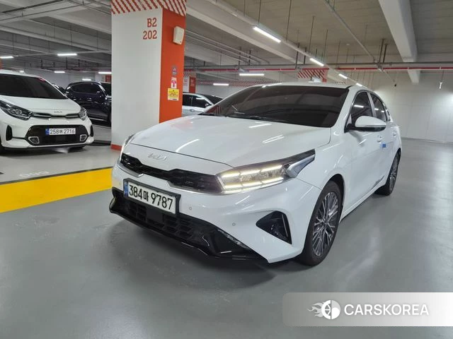 Kia The New K3 2nd generation 2021 Белый из Кореи
