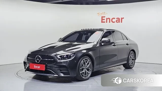 Mercedes-Benz E-Class W213 2022 Серый из Кореи