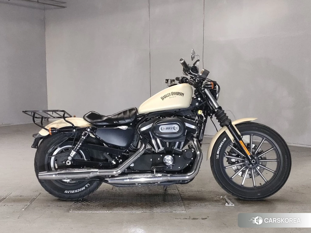 Проданный Harley-Davidson Sportster XL883N 2014 из Японии