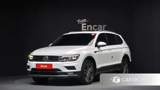 Volkswagen Tiguan Allspace 2018 Белый из Кореи