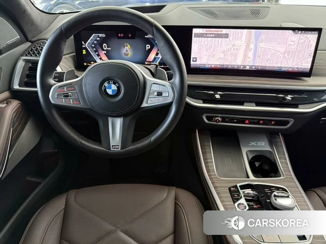 BMW X5 2025 Темно-серый из Китая