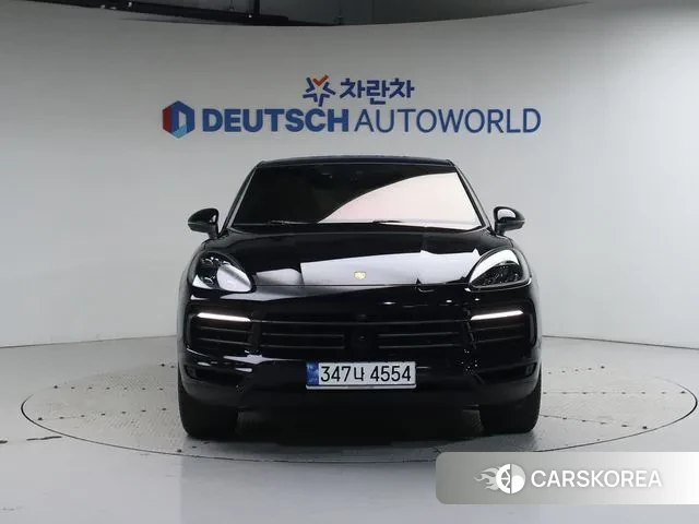 Porsche Cayenne (PO536) 2022 Черный из Кореи