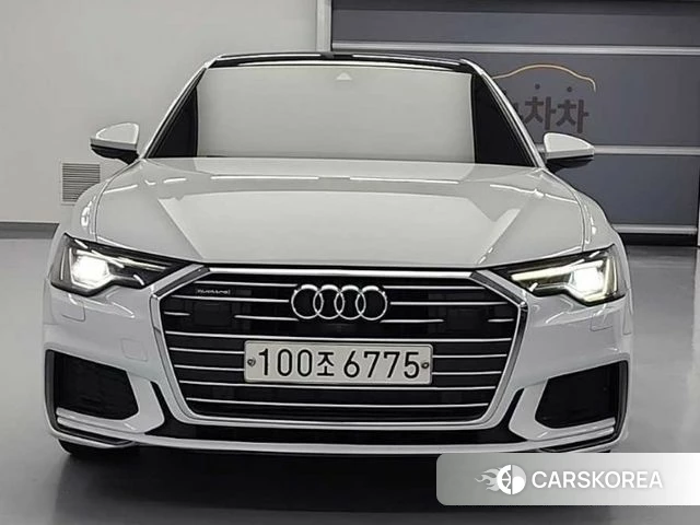 Audi A6 (C8) 2019 Белый из Кореи