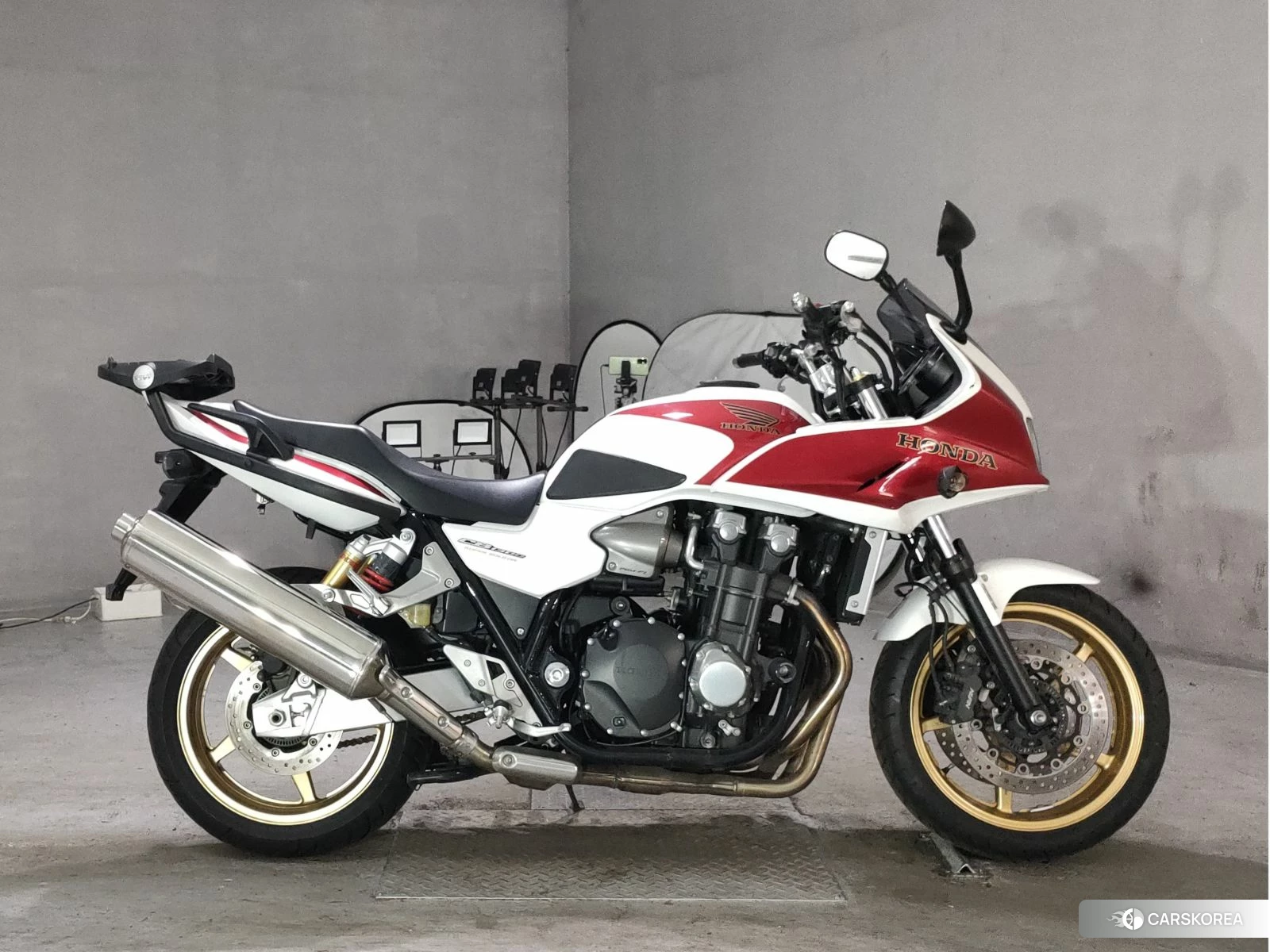Проданный Honda CB1300SF BOLDOR 2013 из Японии, фото 3